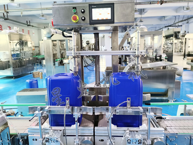 20��˫ͷ����Һ����ع�װ��